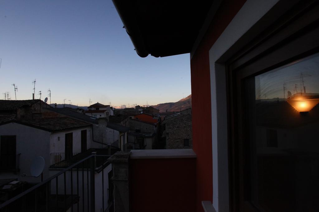 Angelino Home Σουλμόνα Δωμάτιο φωτογραφία