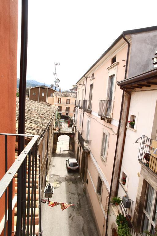Angelino Home Σουλμόνα Εξωτερικό φωτογραφία