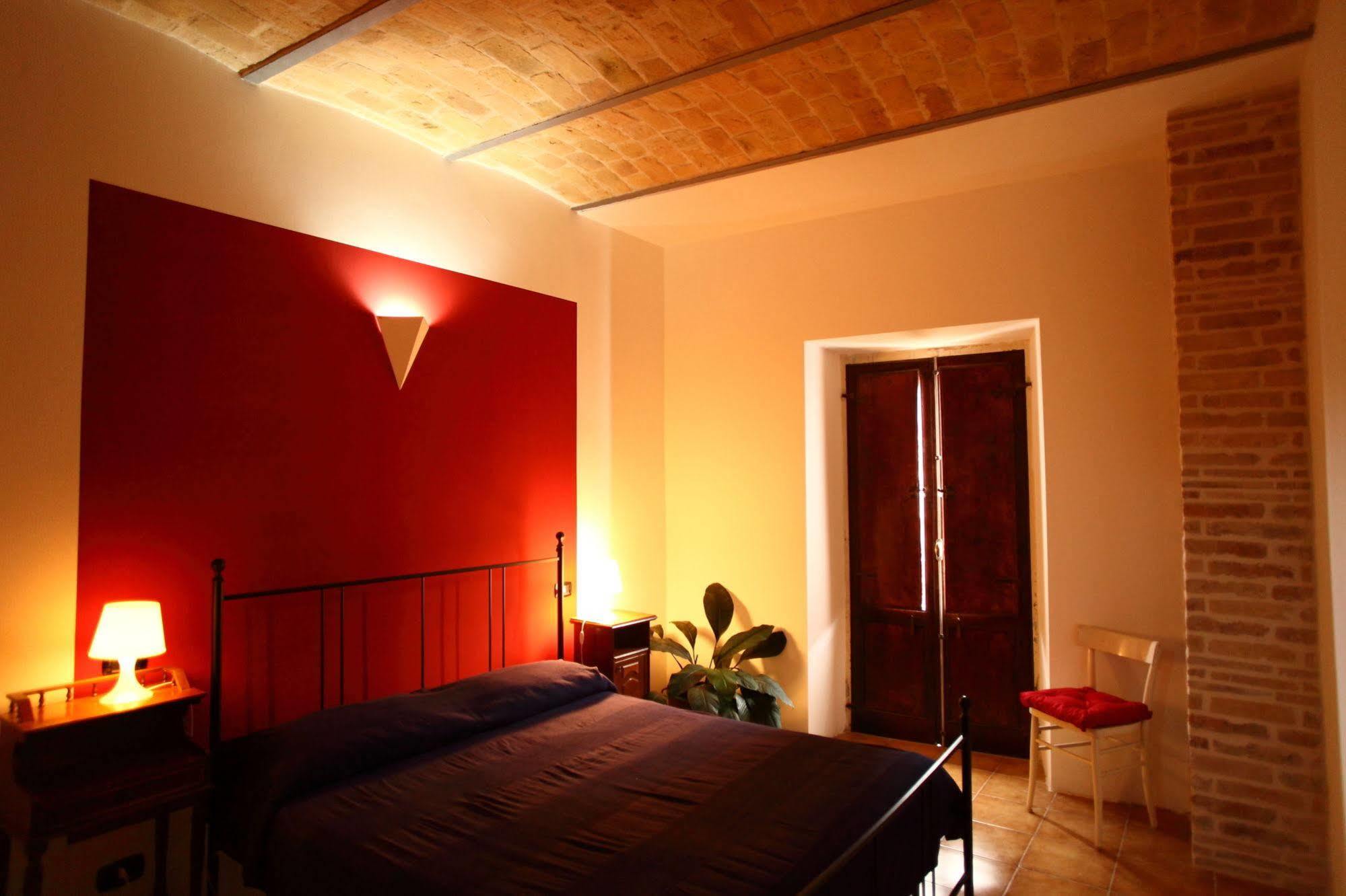 Angelino Home Σουλμόνα Εξωτερικό φωτογραφία